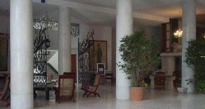 Uxmal Resort Maya Hotel