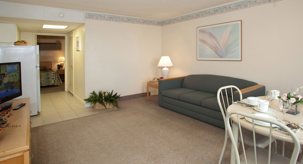 Lotus Inn in Wildwood Crest Best Rates & Deals on Orbitz