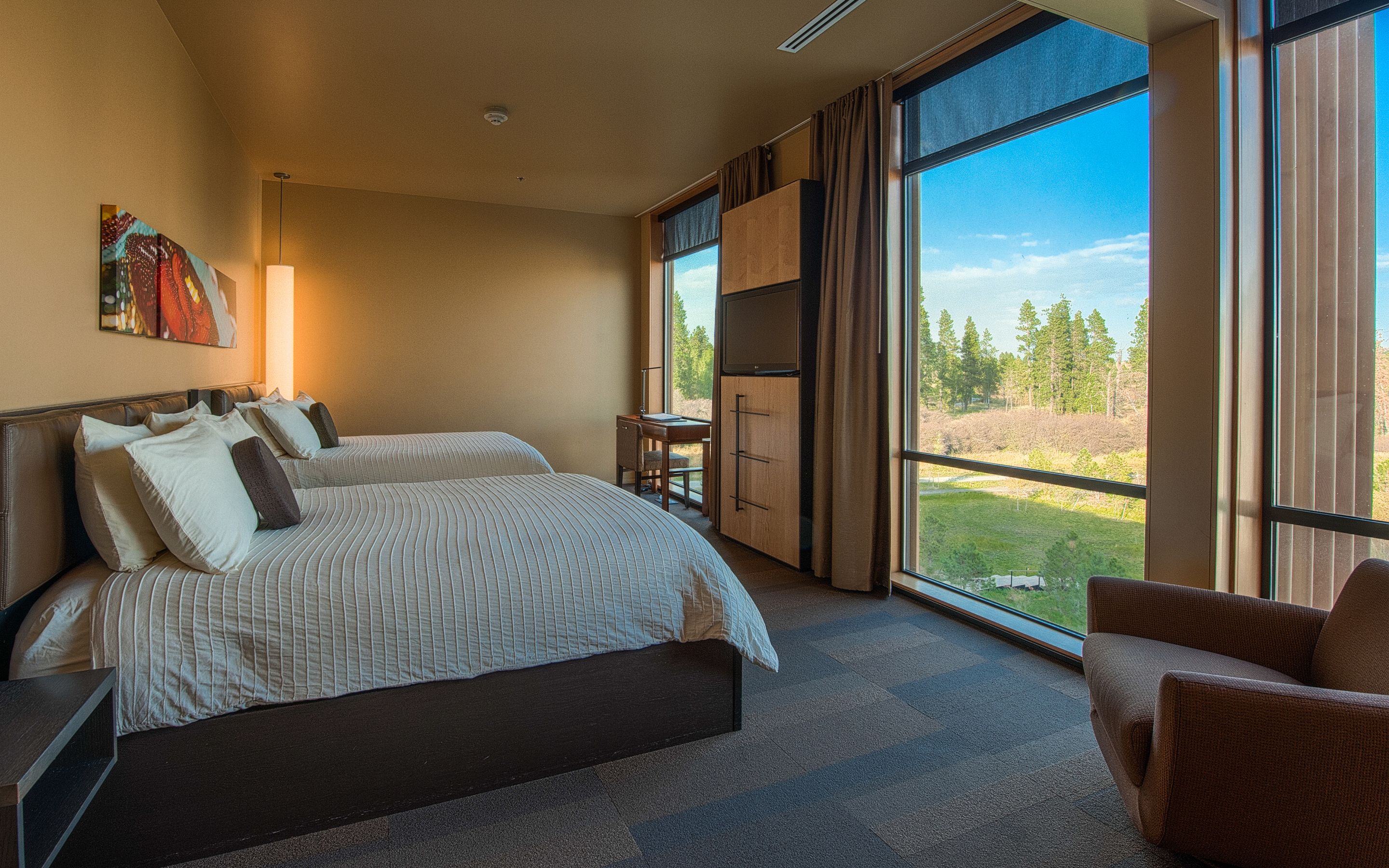 Coeur D'alene Casino Resort Hotel: 2022 Room Prices, Deals ...