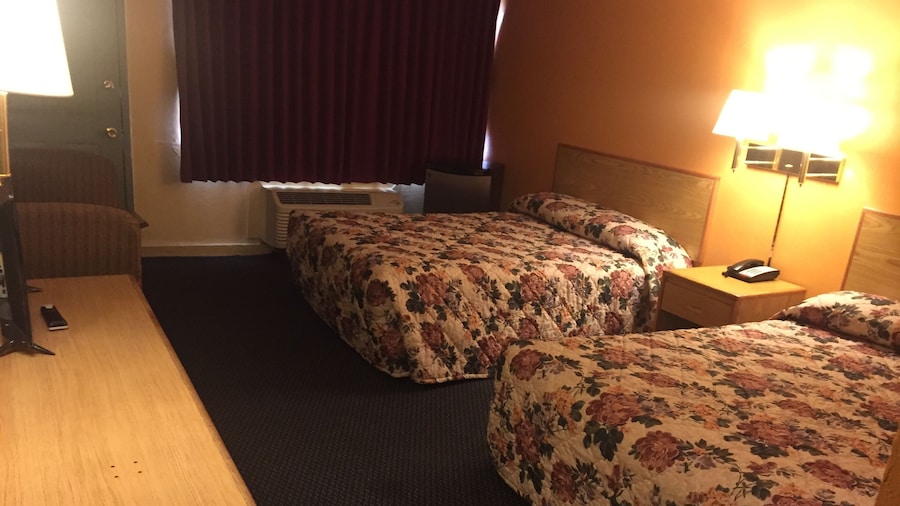 Camelot INN