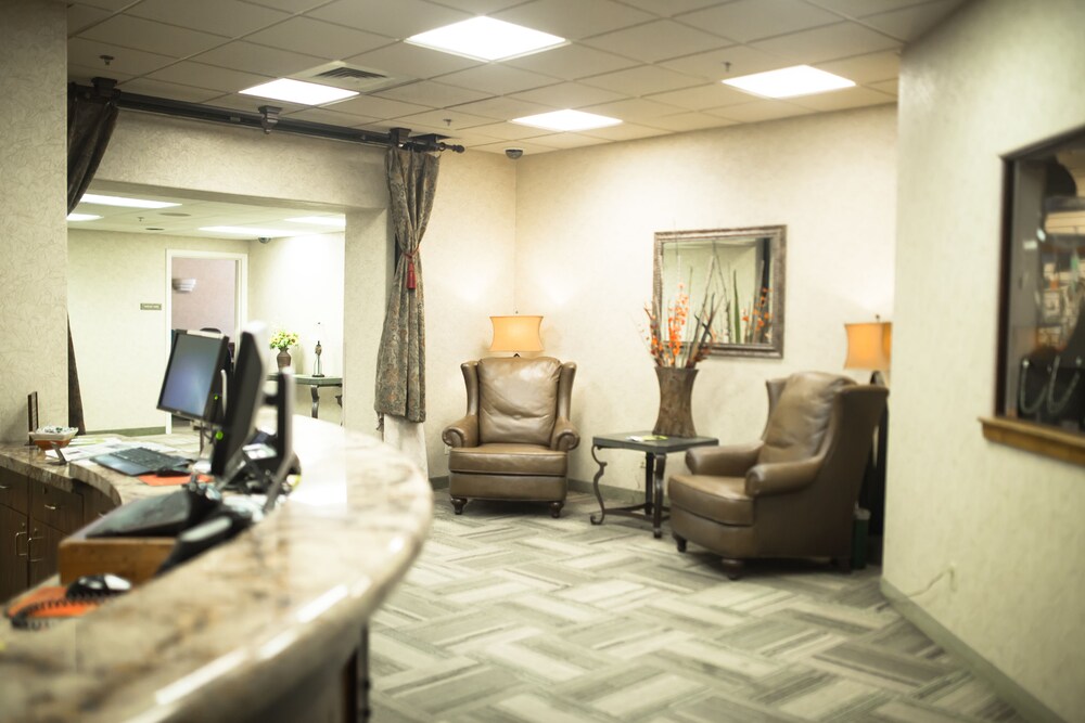 Mazatzal Hotel 2018 Room Prices 120 Deals Reviews Meeting Facility Featured Image Interior Entrance