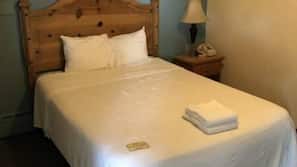 Desk, iron/ironing board, free WiFi