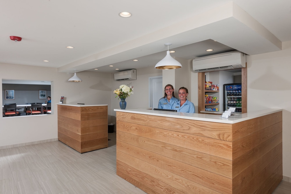 Room Deals for Rockland Harbor Hotel, Rockland starting at Hotwire