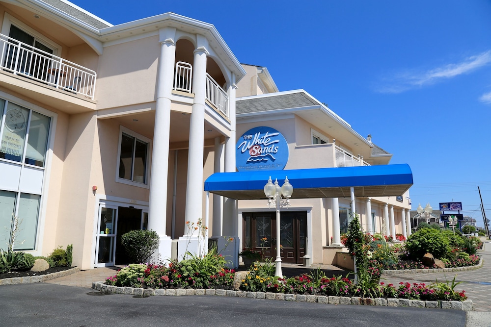 The White Sands Oceanfront Resort & Spa in Point Pleasant Beach Best