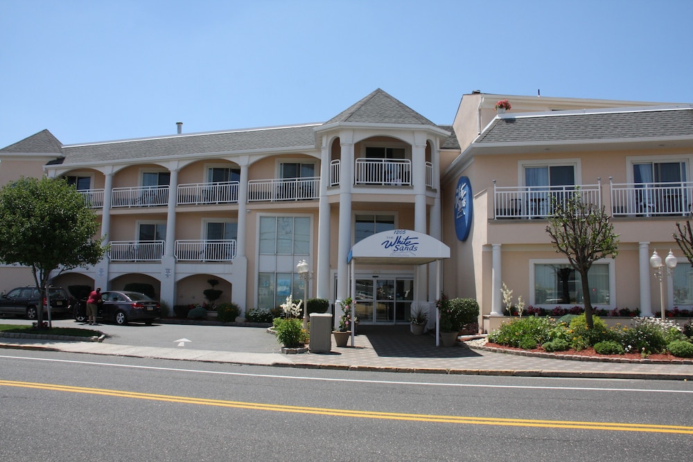 The White Sands Oceanfront Resort Spa 2018 Room Prices 100 Beach Ocean View Featured Image Interior Entrance