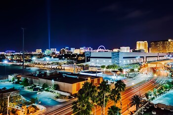 las vegas package deals june 2019