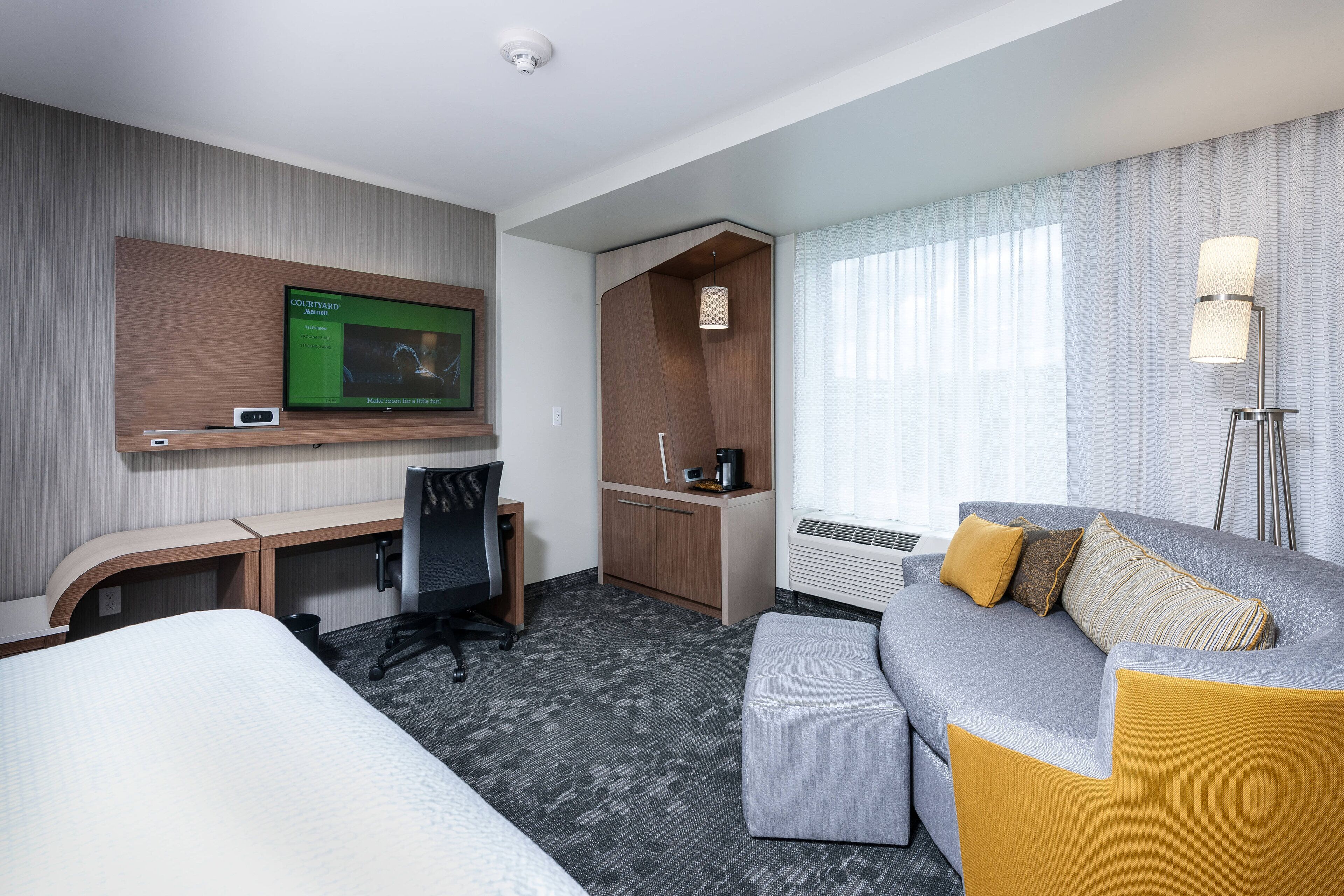 Courtyard by Marriott Boston Littleton in Littleton, United States