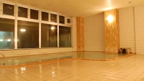 Indoor spa bath