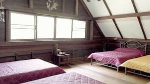 3 bedrooms, desk, blackout drapes, free WiFi