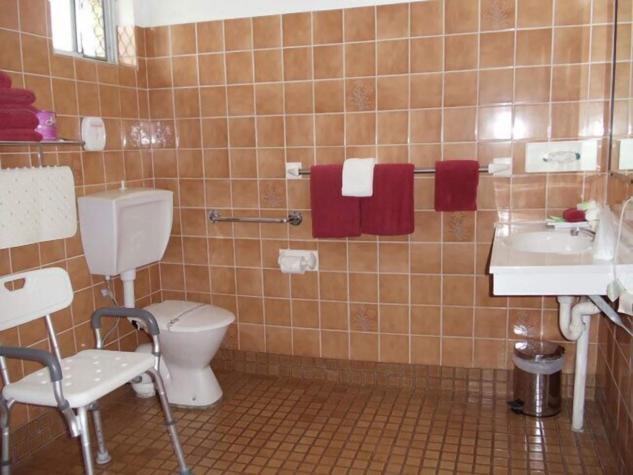 Town & Country Motor Inn