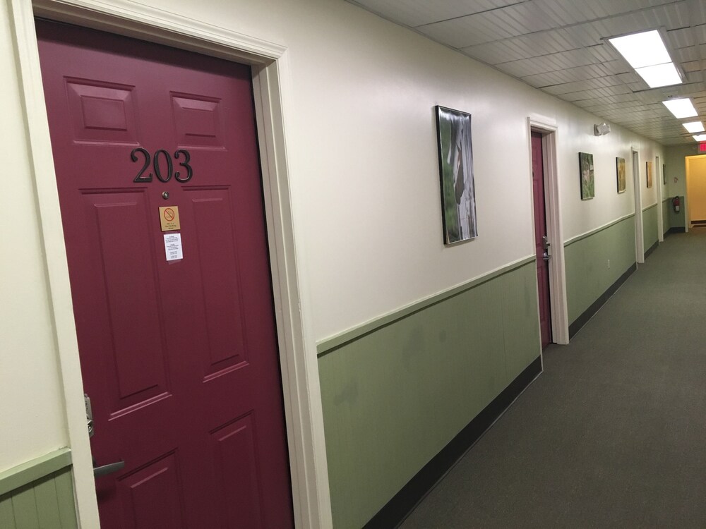 The Montrose Hotel, Montrose Room Prices & Reviews Travelocity