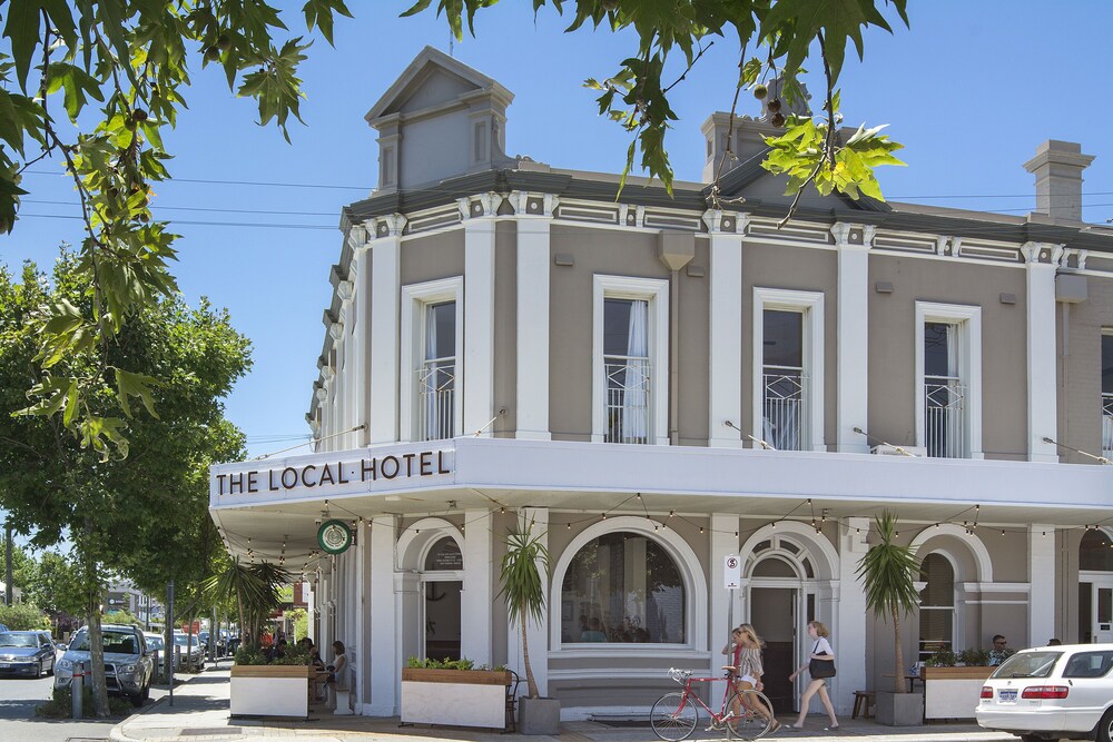 The Local Hotel South Fremantle Aus Best Price Guarantee Lastminute Hotel Front