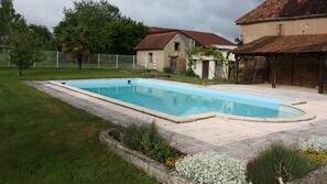 Piscine extérieure