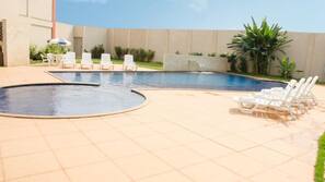 Outdoor pool, sun loungers