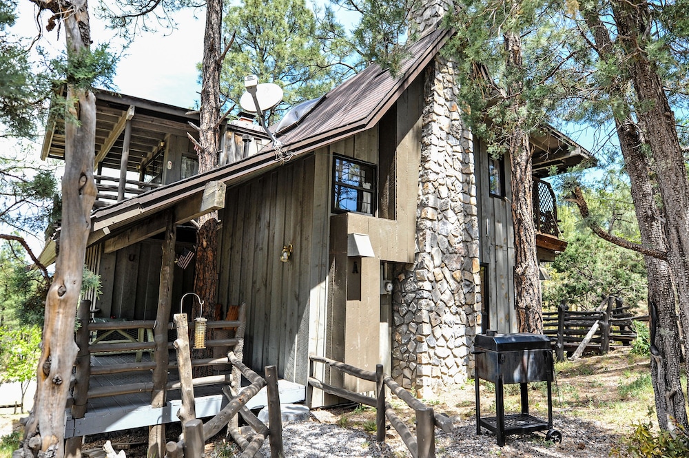 Bear Creek Motel And Cabins in Silver City Best Rates & Deals on Orbitz