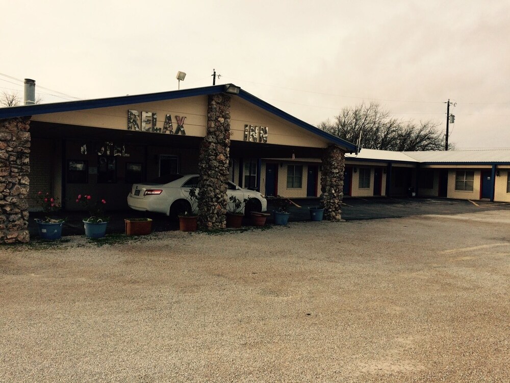 Relax Inn Goldthwaite, Goldthwaite Room Prices & Reviews Travelocity