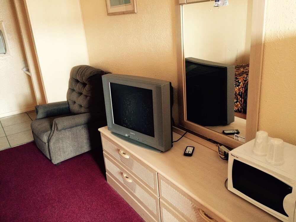 Relax Inn Goldthwaite, Goldthwaite Room Prices & Reviews Travelocity