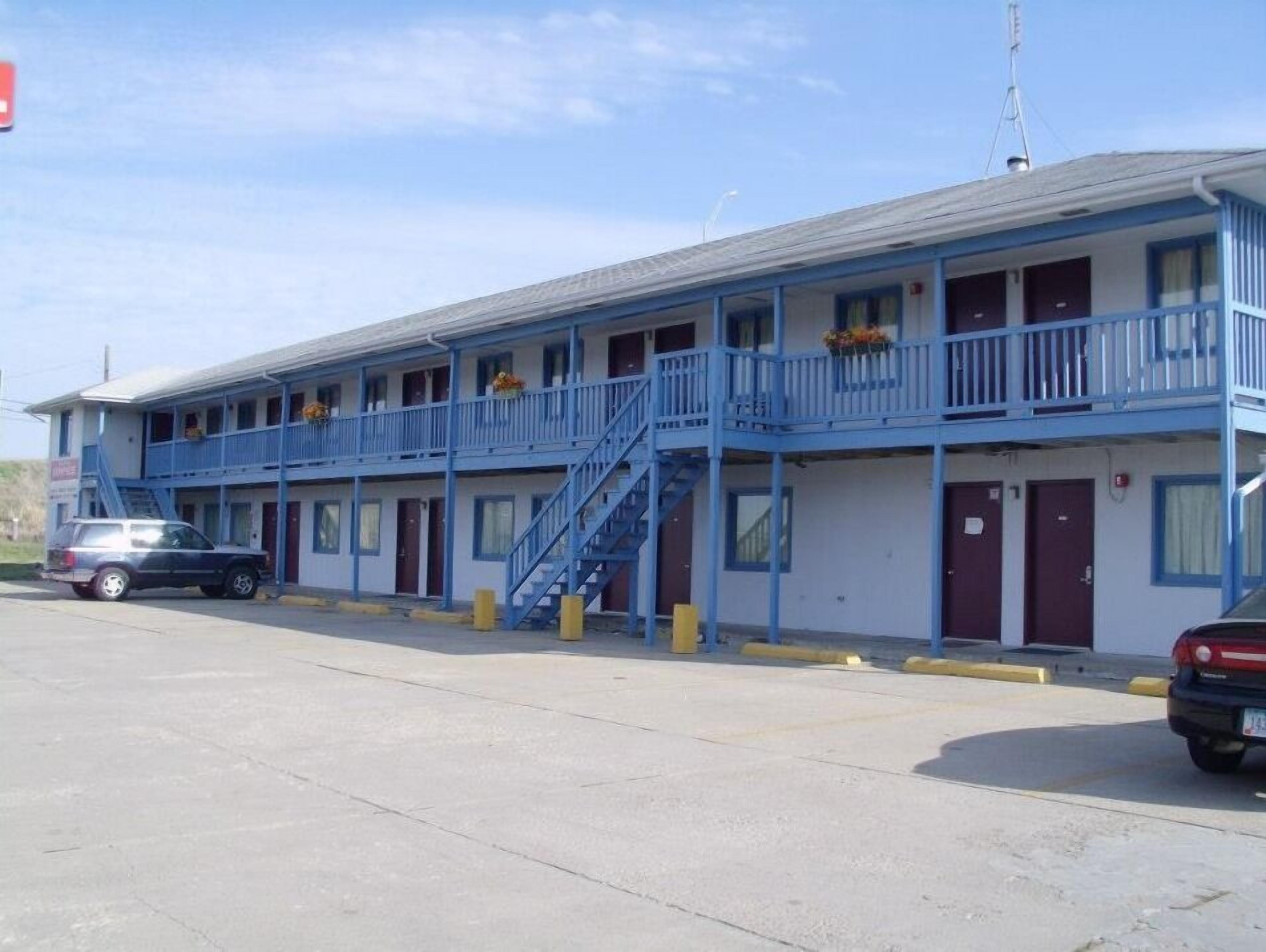 Underwood Motel in Council Bluffs, United States