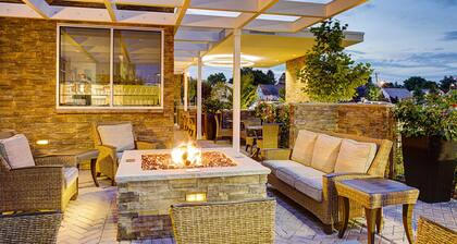 Springhill Suites by Marriott Carle Place Garden City