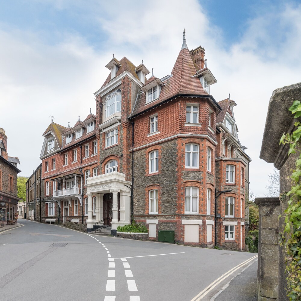 Exterior, The Valley of Rocks Hotel