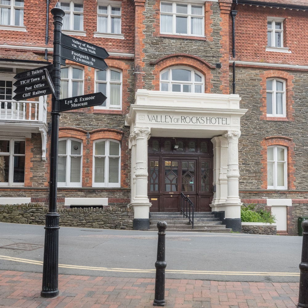 Property entrance, The Valley of Rocks Hotel