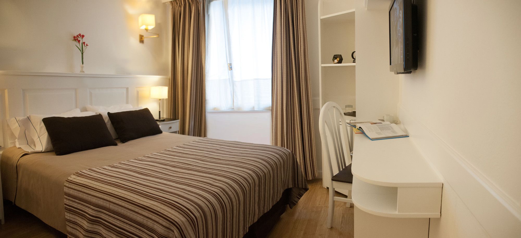 Hotel Valles in Mar del Plata, Argentina