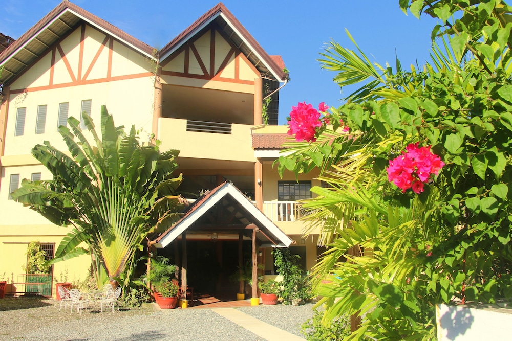 Panglao Island Franzen Residences in Panglao, Philippines