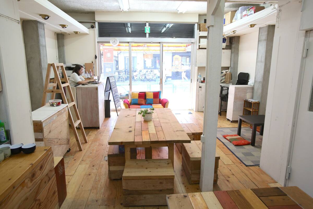 やどやゲストハウス グリーン ホステル 口コミ 部屋写真 料金 お得情報 エクスペディア