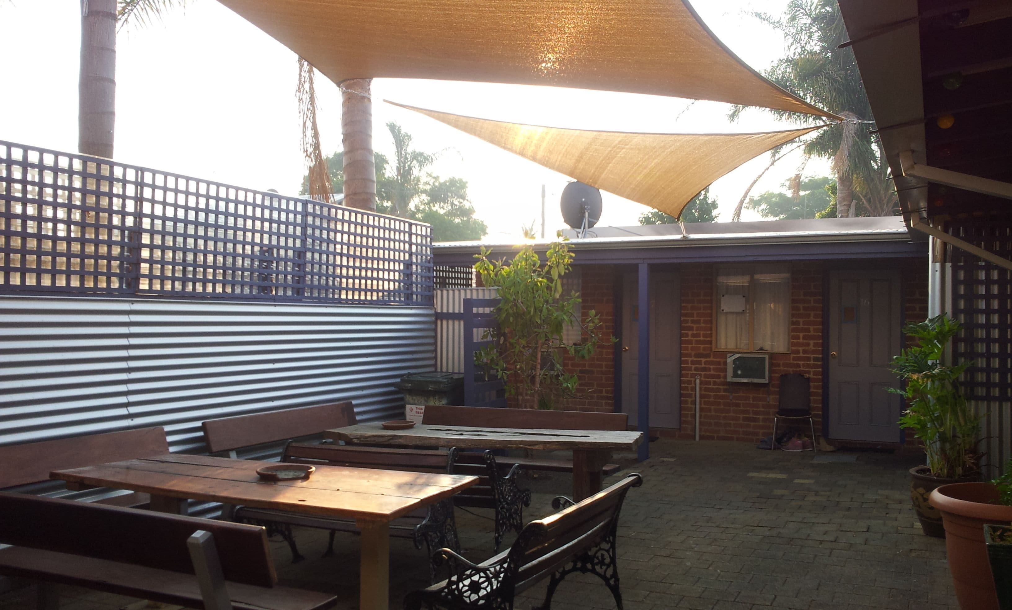 Coolibah Lodge - Hostel