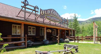 Old Corral Hotel & Steakhouse