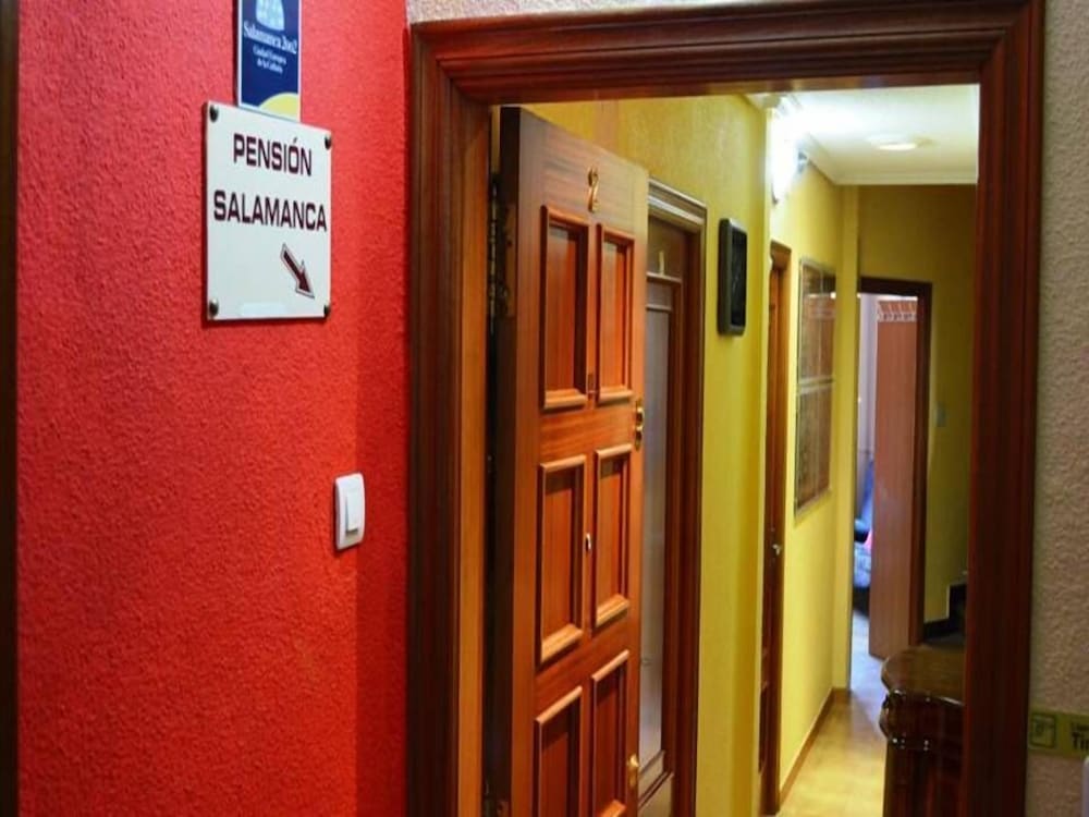 Interior entrance, Pension Salamanca