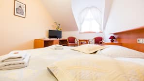 In-room safe, desk, blackout drapes, free WiFi