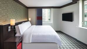 Premium bedding, in-room safe, desk, iron/ironing board