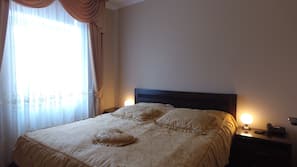 In-room safe, desk, iron/ironing board, free cots/infant beds