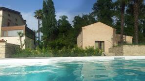 Piscina all'aperto