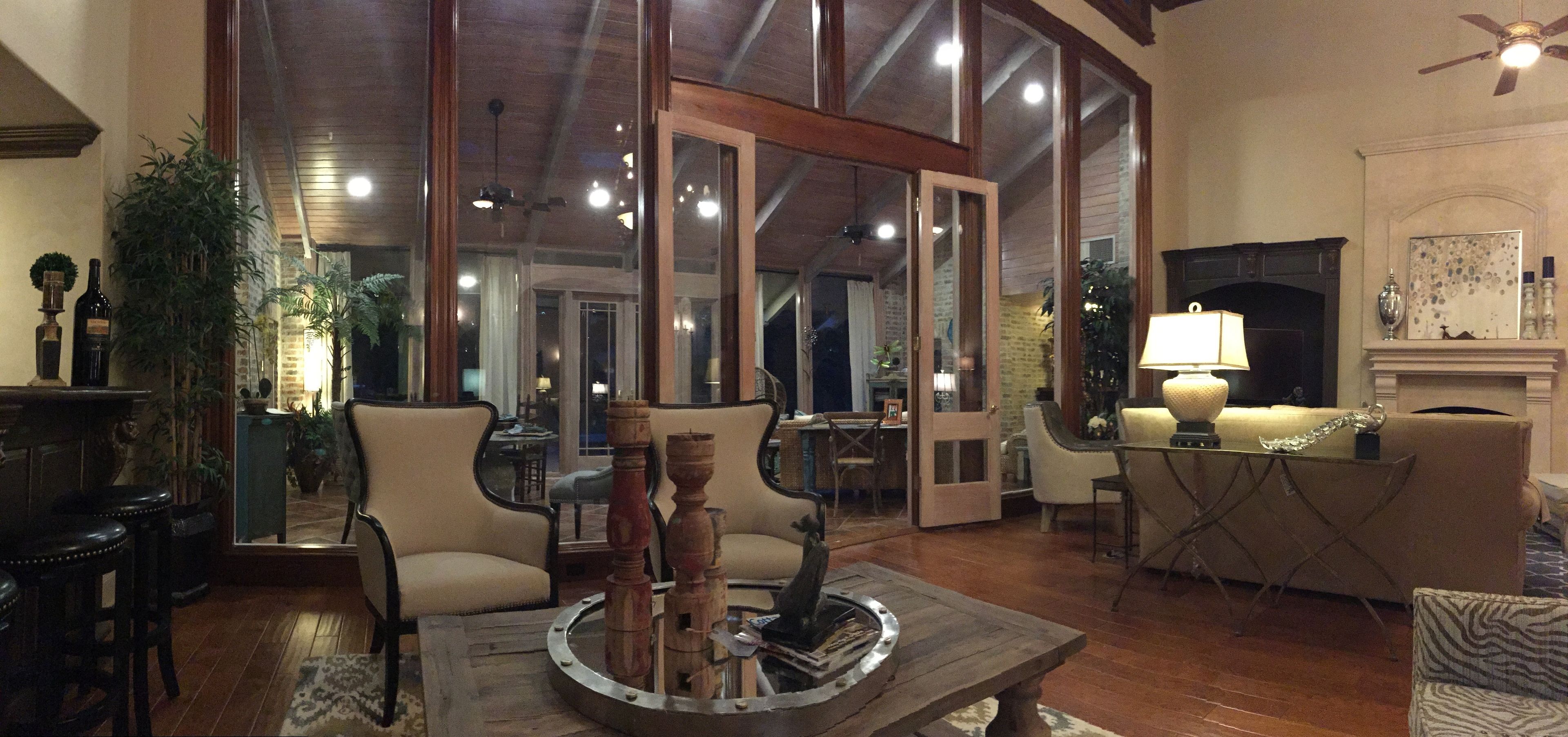 Louisiana Cajun Mansion in Youngsville, United States