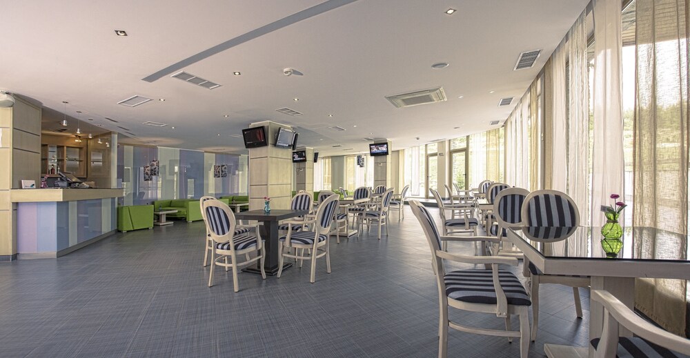 bansko hotels john hill suites hotel zeus international banskoksp bansko hotels john hill suites hotel zeus international banskoksp