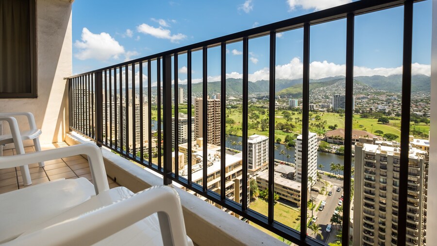 Hawaiian Sun Holidays by VRI Americas
