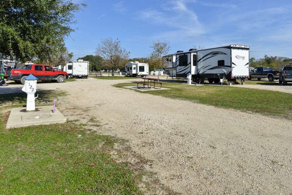 Alamo River RV Ranch Resort A Cruise Inn Park in San Antonio Best