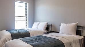 In-room safe, desk, iron/ironing board, free WiFi