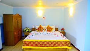Minibar, iron/ironing board, rollaway beds, free WiFi