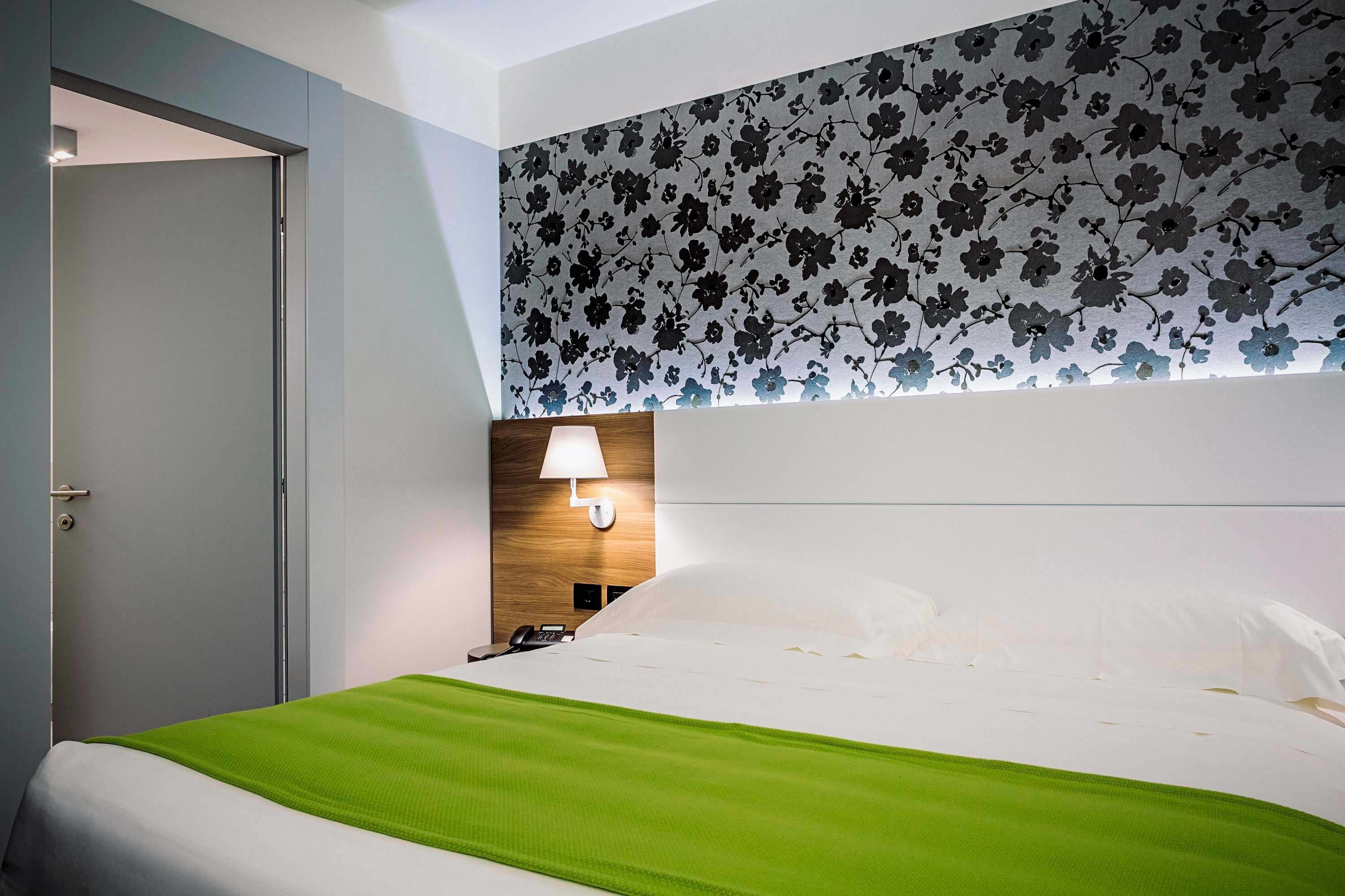 Link124 Hotel