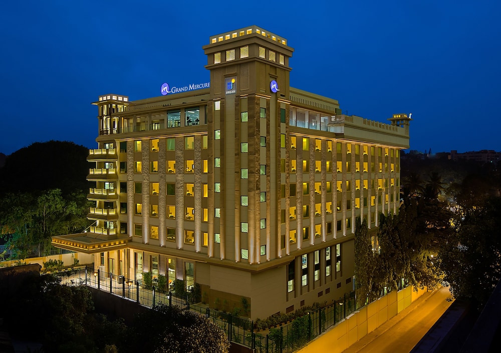 Mercure Grand Hotel Jeddah - rhausdesigns