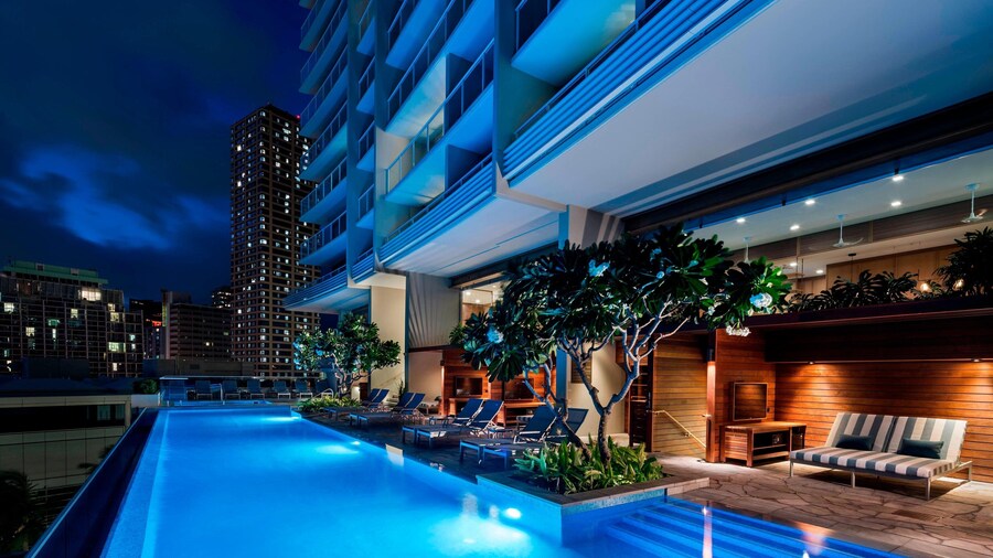 The Ritz-Carlton Residences, Waikiki Beach
