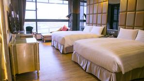 Premium bedding, down comforters, in-room safe, desk