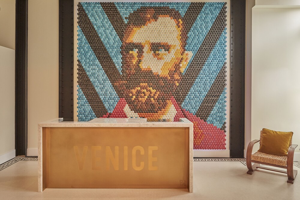 Venice V Hotel