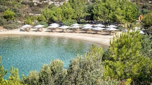 Plage privée, navette gratuite vers la plage, cabines gratuites