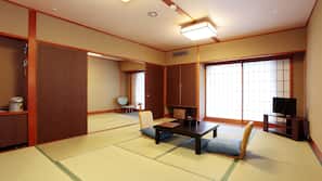 In-room safe, desk, rollaway beds, free WiFi