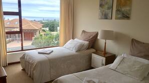 2 chambres, coffre-forts dans les chambres, Wi-Fi gratuit