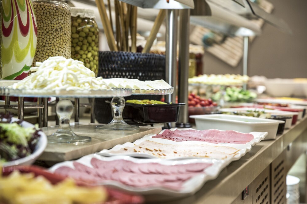 Clarion Hotel Golden Horn